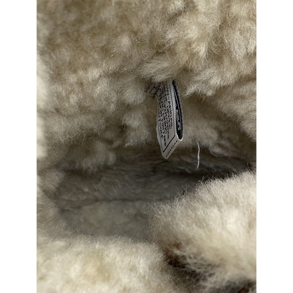 Bearpaw Boots Women's Size 7 ABIGAIL 1 Button Chestnut Suede Sheepskin Mid-Calf - Picture 9 of 9